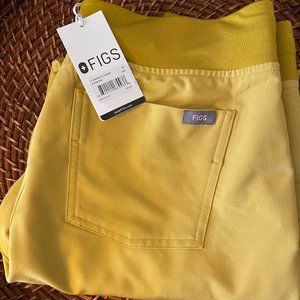 FIGS Zamora Jogger Gold S